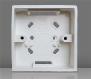 線(xiàn)盒-洛陽(yáng)五金電料批發(fā)